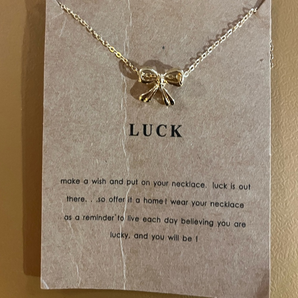 Coquette Bow Necklace NWT